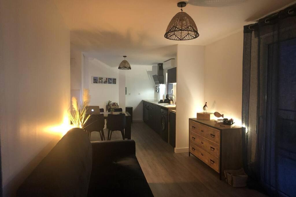 Appartement, Confort, Parking, Terrasse Dinan Eksteriør bilde