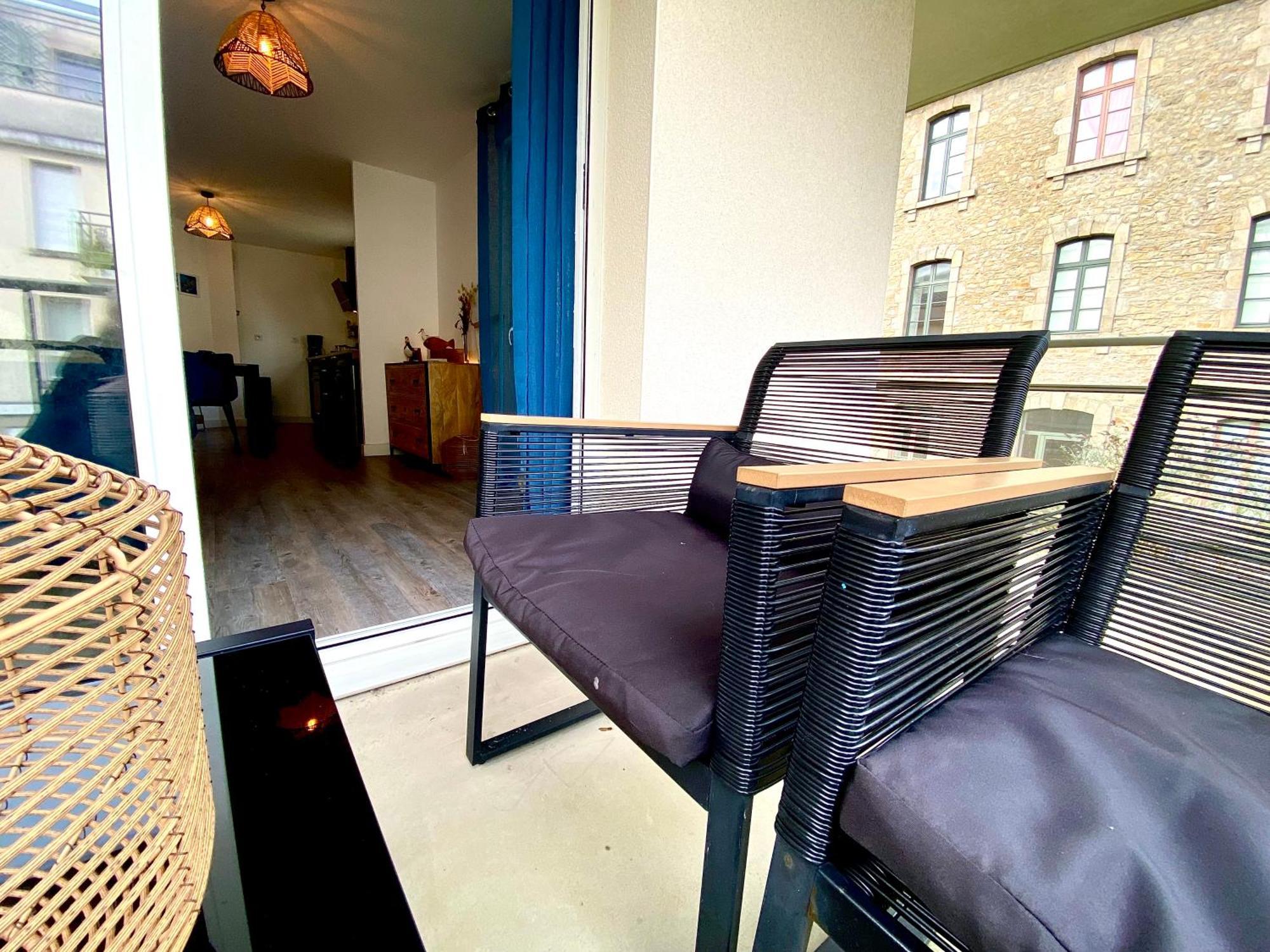 Appartement, Confort, Parking, Terrasse Dinan Eksteriør bilde
